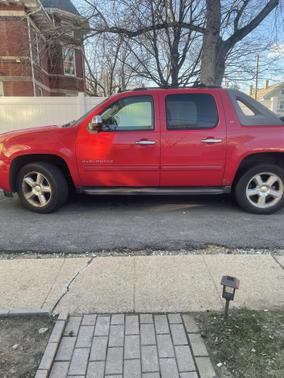 2011 Chevrolet Avalanche 1500 LT